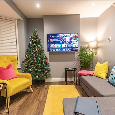 Stylish Home Close To The Beach By Adliv Margate Bagian luar foto